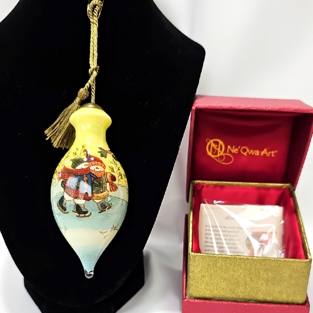 Ne'Qwa Art Hand-Painted Blown Glass Ornament "Snow One Like You"